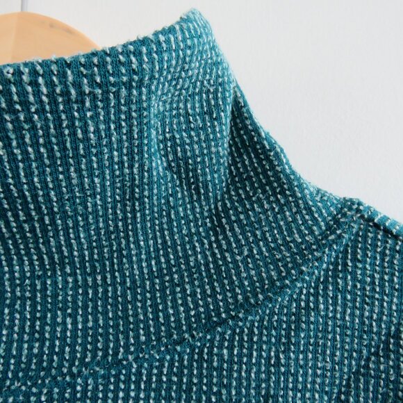 NIKE YOGA Luxe Textured Cowl Neck Pullover Sweatshirt Therma-Fit Green - Size S - Picture 4 of 11